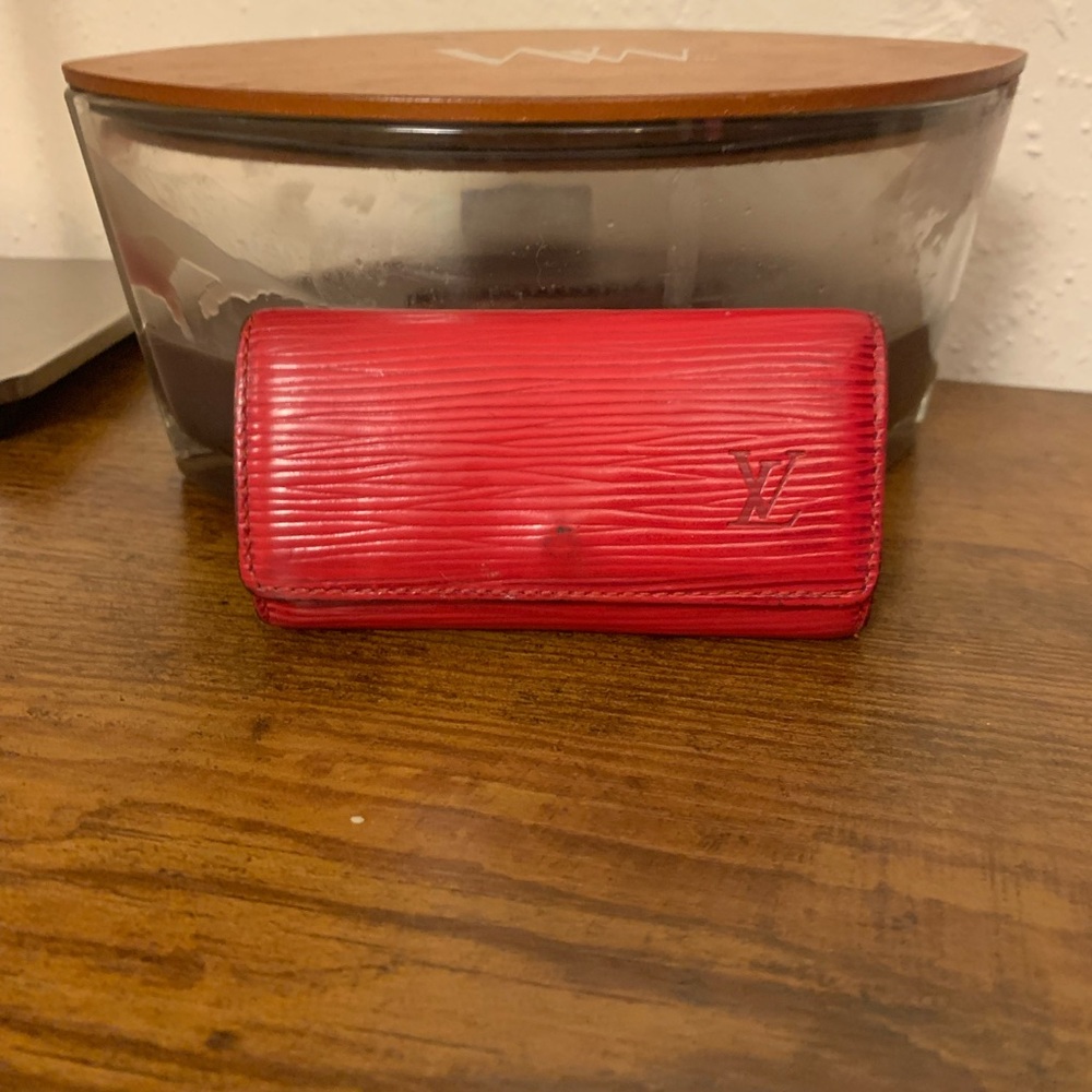 Louis VuittonRed Epi Leather 4 Key Holder CASE